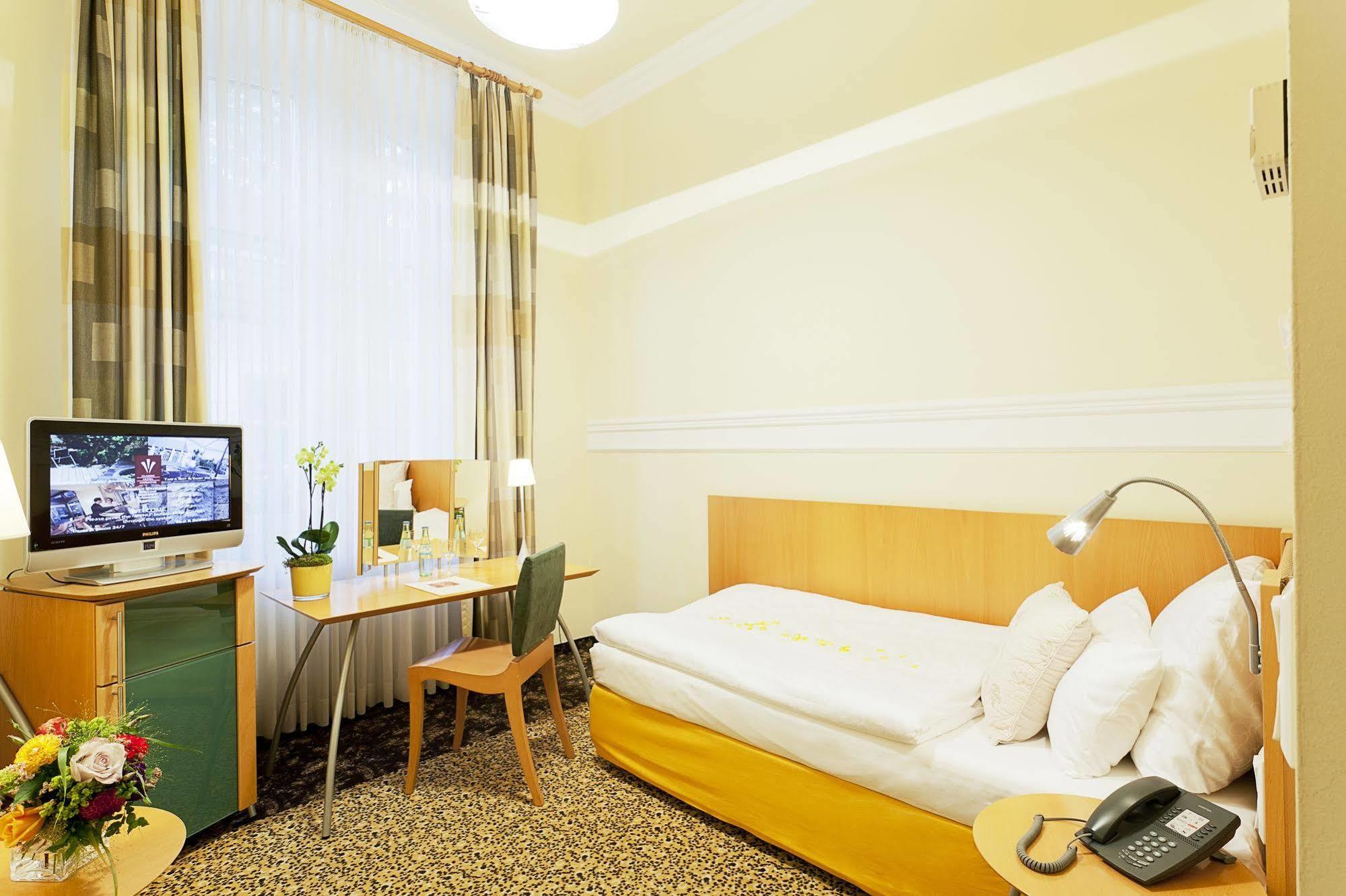 קלן Classic Hotel Harmonie מראה חיצוני תמונה